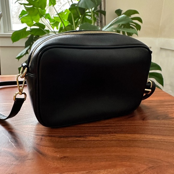 Purse - Picture 2 of 3